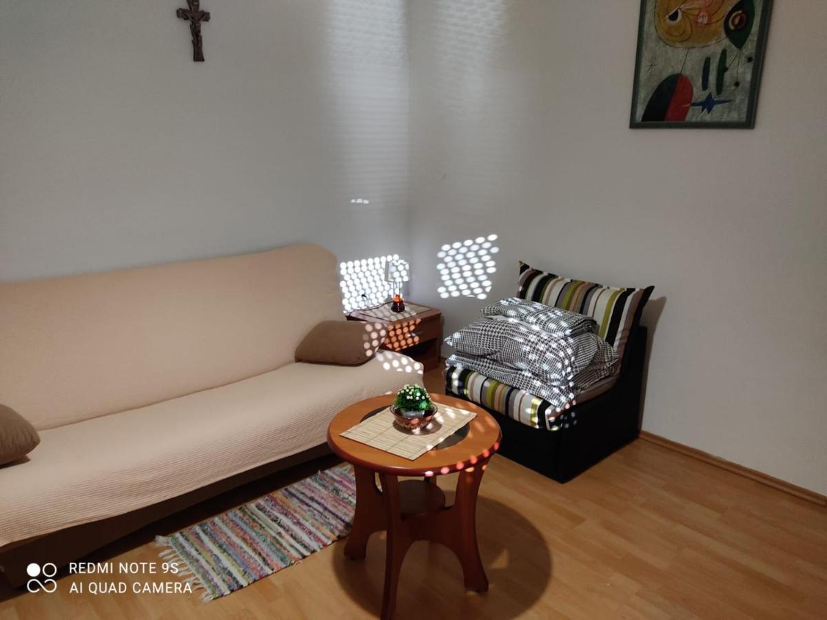 Apartmani Iva Sveti Juraj Bagian luar foto