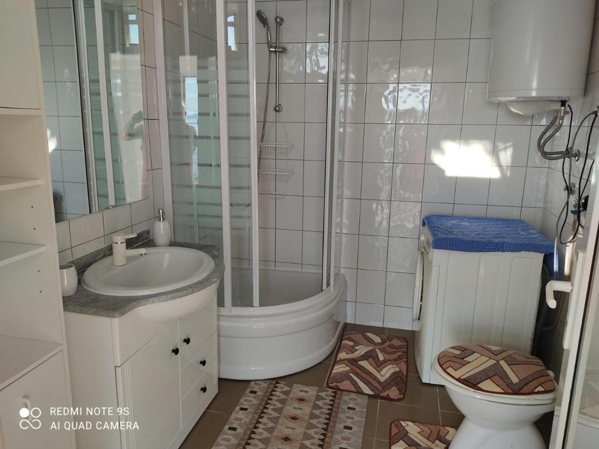 Apartmani Iva Sveti Juraj Bagian luar foto